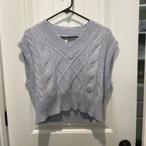 BLUE SWEATER SUPER SOFT